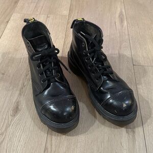 Dr. Martens Steel toe boots.  VINTAGE 90's Size 6 UK.Size 7 US.Made in England
